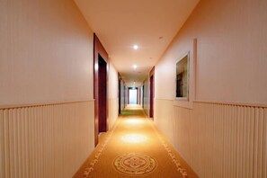 Interior - Fenglin Hotel (Sandu)