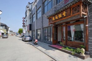 Ngoại thất