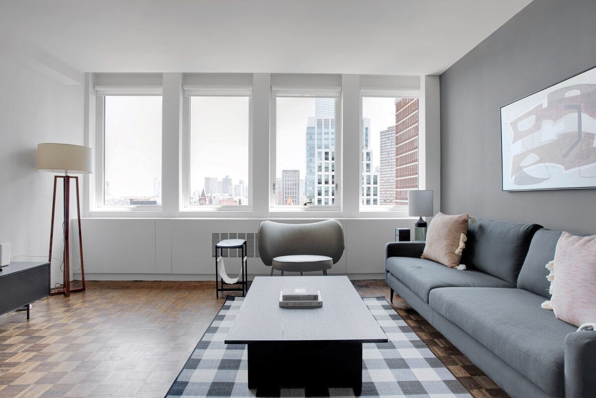 Cute Back Bay 1BR w/ W/D & Gym, near Copley T & Shops, by Blueground