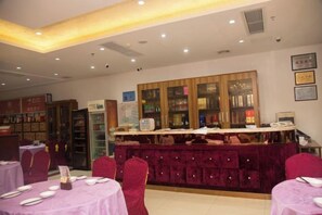 تناول الطعام