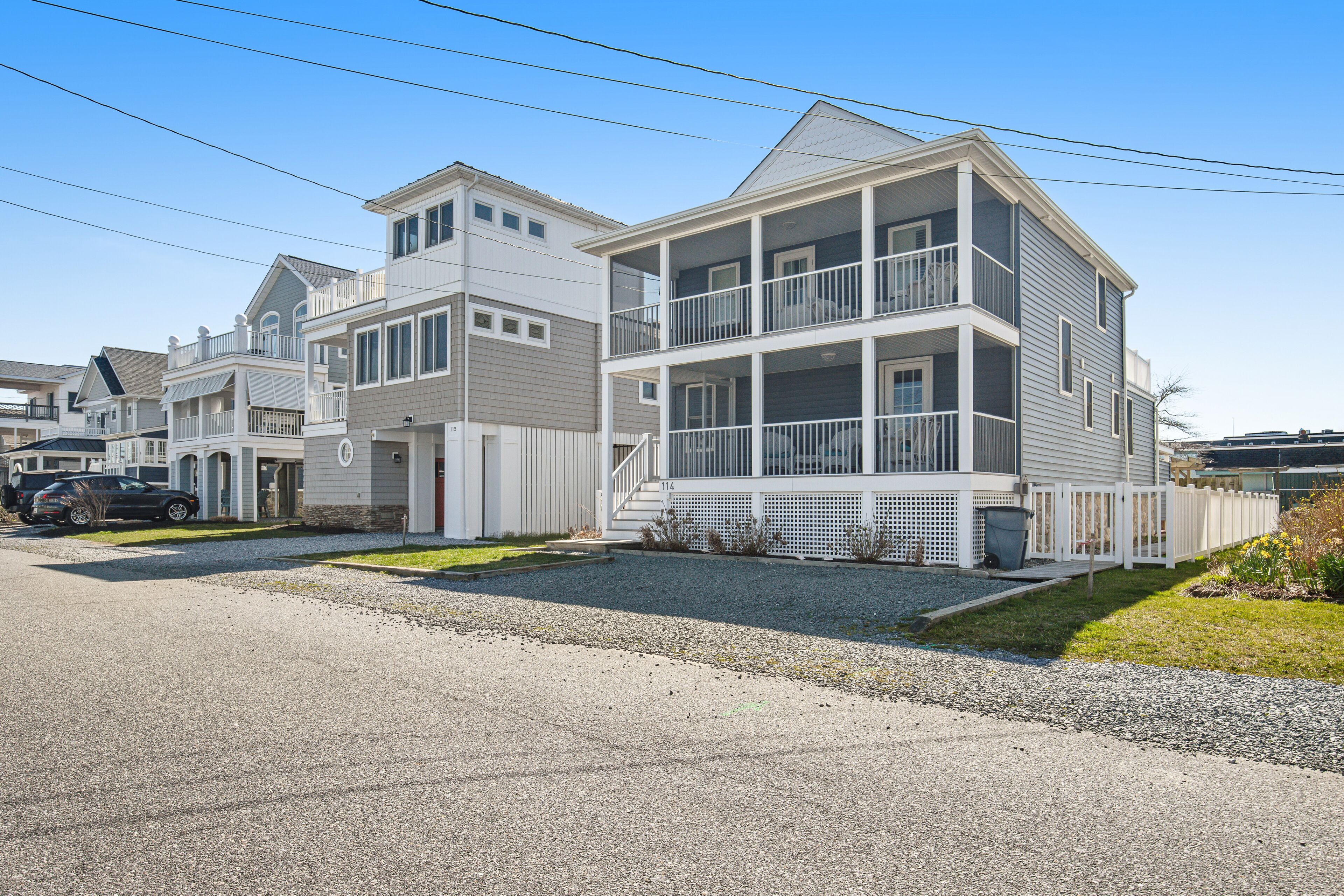 Town of Bethany Beach home steps to the ocean with beach access - dog-friendly