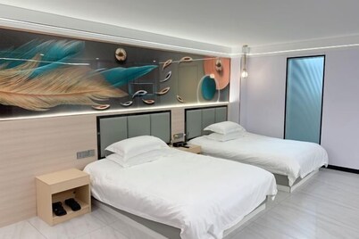 Fengkai Dihao Business Hotel