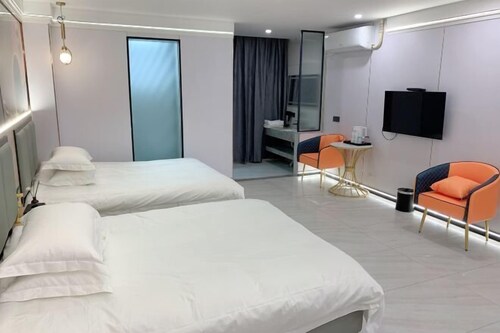 Fengkai Dihao Business Hotel