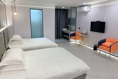 Fengkai Dihao Business Hotel