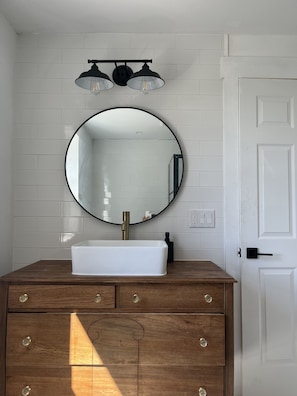 Ensemble baignoire-douche