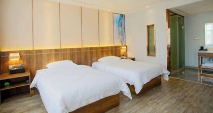 Huaxia Hotel