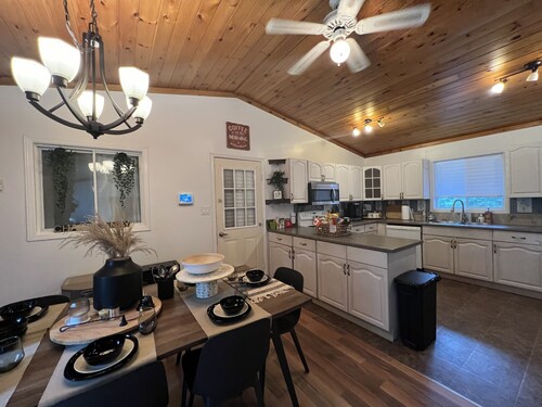 Private Cottage in Huntsville next to Deerhurst Resort