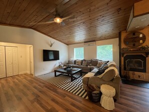 Smart TV, fireplace, table football