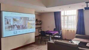 Unclassified image, 3 of 28, button - Qiaoxiang Hotel (Fuqing)