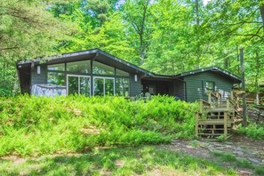 House (3 Bedrooms) | Exterior - Waltzing Matilda by Taylor Made Deep Creek (Swanton)