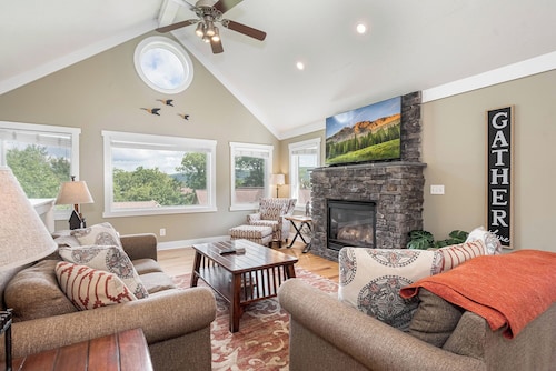 Crosswinds by Taylor Made Deep Creek