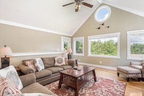 House (5 Bedrooms) | Property amenity - Crosswinds by Taylor Made Deep Creek (Oakland)