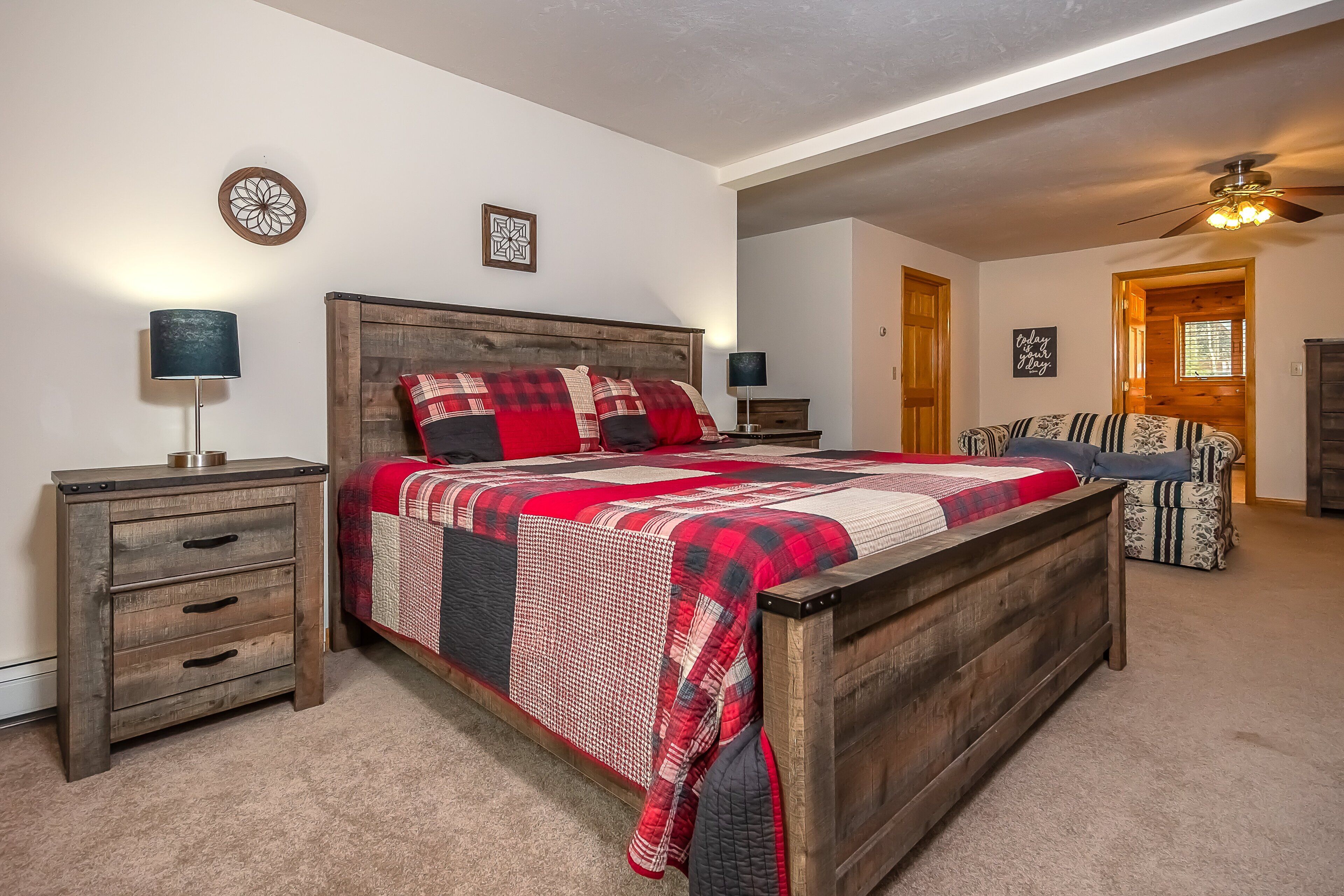 House (4 Bedrooms) | Property amenity