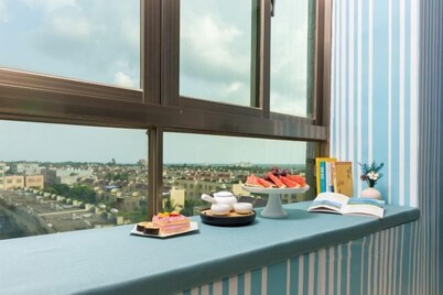 Feitian Inn (Aerospace City)