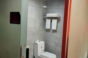 Bathroom - Daozhen Brother Business Express Hotel (Daozhen)