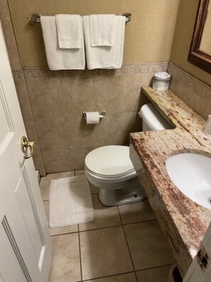 Bathroom - Essence Collection Staten Island (Staten Island)