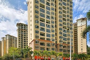 Unclassified image, 3 of 25, button - Coconut Maple Home Apartment (Wuzhishan)