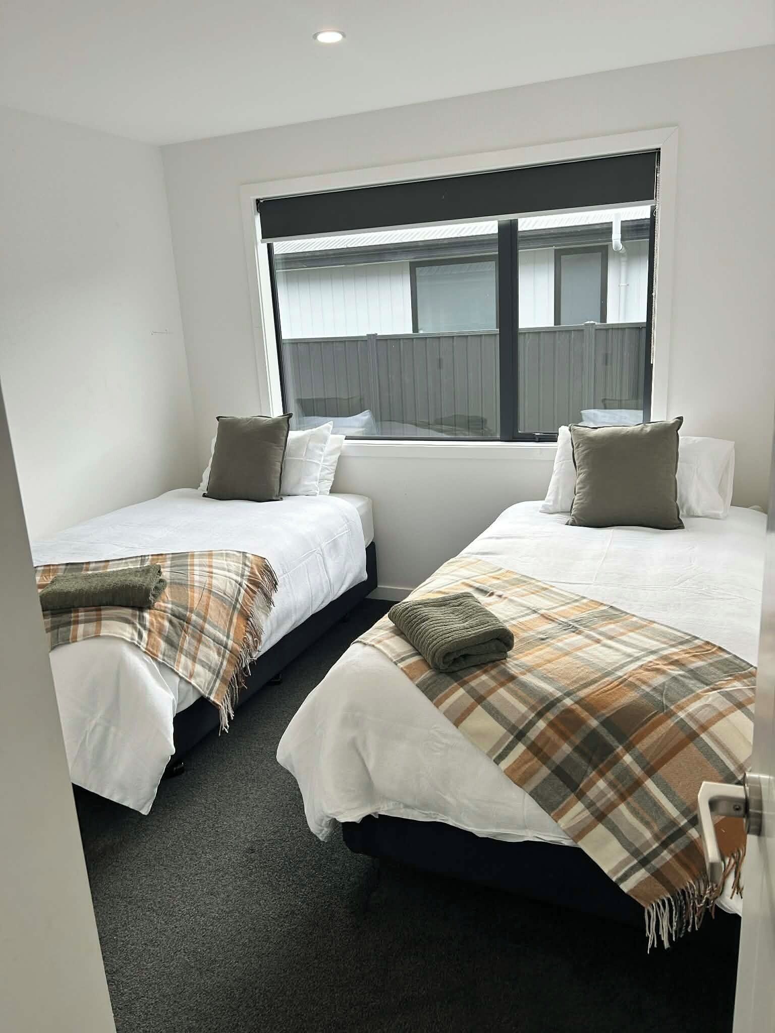 3 bedrooms, iron/ironing board, travel cot, free WiFi