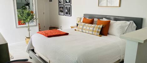 1 bedroom, iron/ironing board, WiFi, bed sheets