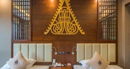 Hai Lan Hotel