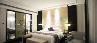Gangcheng Hotel