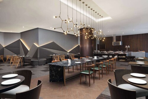 Ramada by Wyndham Zhenjiang Dagang New District