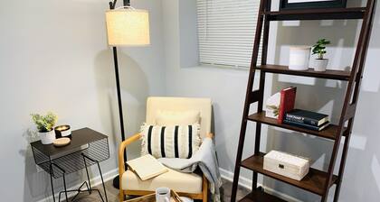 Garden 1BR Condo W/ Free Parking & Comfy Double Bed