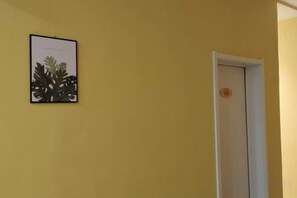 Unclassified image, 2 of 29, button - Anyang Hongmen Homestay (Normal College) (Anyang)