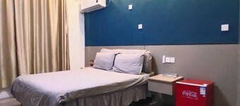 Anyang Red Gate Hotel (Teachers College Branch)