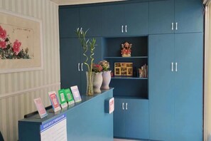 Unclassified image, 4 of 29, button - Anyang Hongmen Homestay (Normal College) (Anyang)