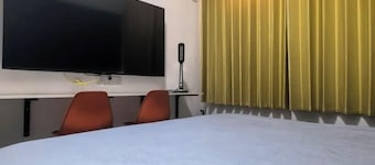 Anyang Hongmen Homestay (Normal College)