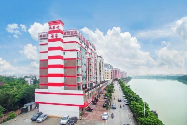 View from property - Shankee Express Hotel (Meizhou Lijiangwan) (Meizhou)
