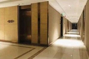 Interior - Houyuan Theme Hotel (Dalian Technical College) (Dalian)