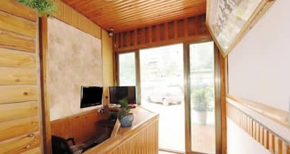 Hangcheng Business Hotel