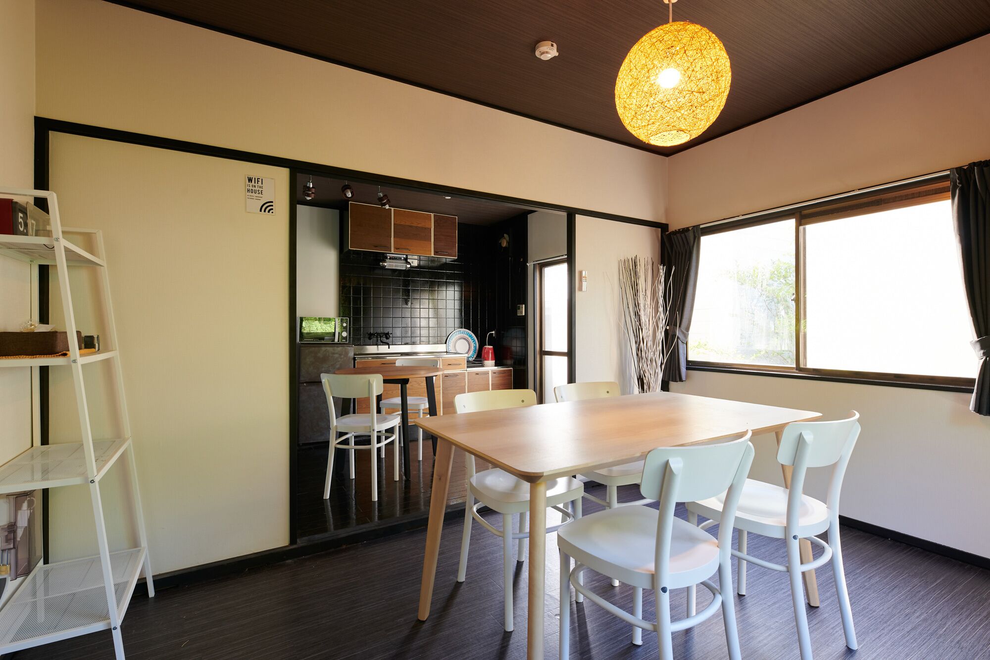 21-吋LED 液晶電視、數位頻道、電視