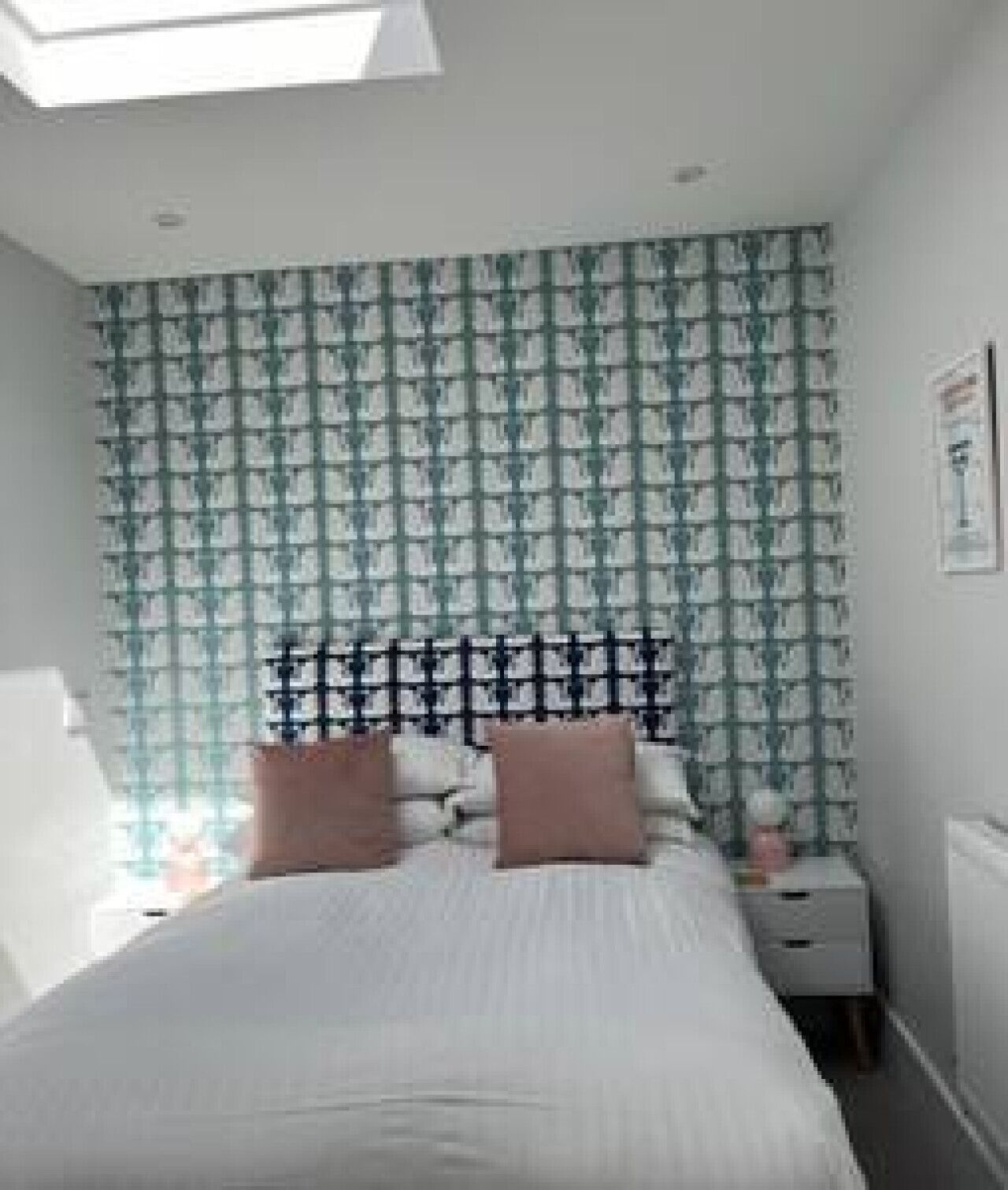 2 bedrooms, desk, iron/ironing board, WiFi