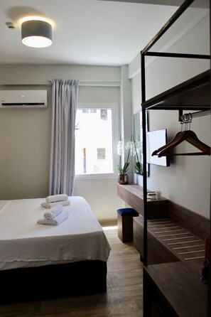 City Double or Twin Room | In-room safe, laptop workspace, bed sheets - Falireon Hotel (Palaio Faliro)