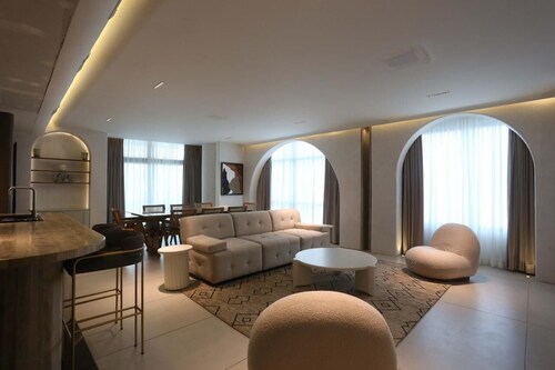 EMAAR LUXUAY 3 BEDROOM APARTMENT