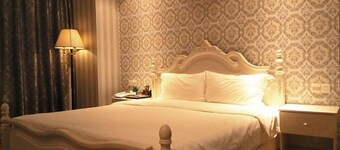 Wangchao Business Hotel