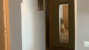 Room - Baita Carmen Bormio: Two-bedroom apartment located on the ground floor (Bormio)