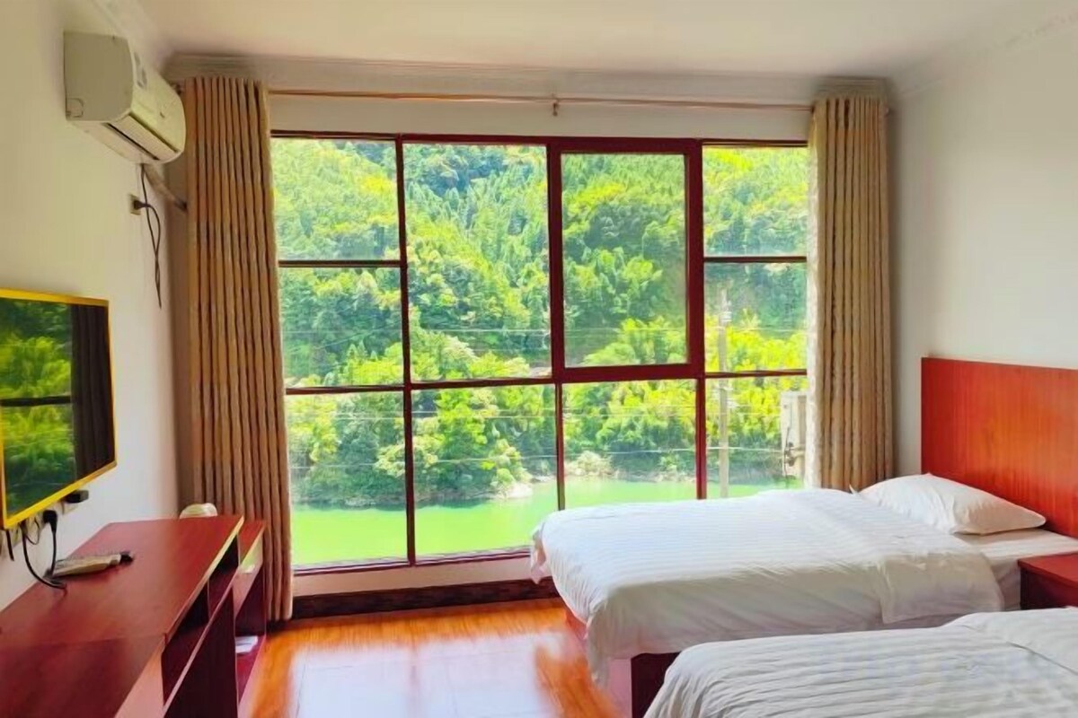 Standard Room With River View