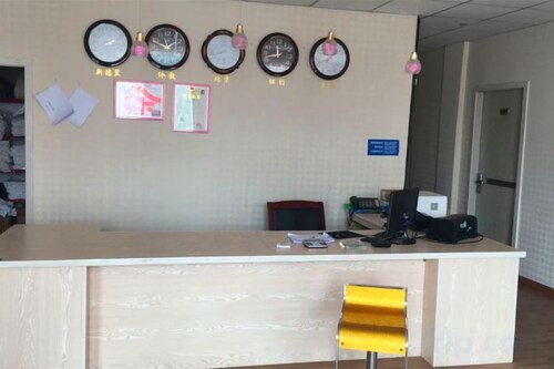 Xianshi Business Hotel