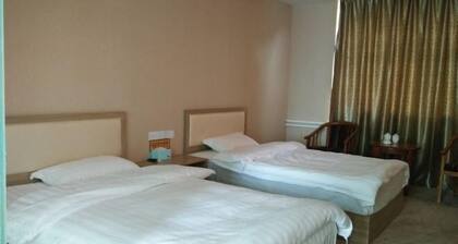Xianshi Business Hotel