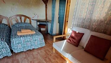 1 chambre, bureau, fer et planche Ă  repasser, Wi-Fi gratuit