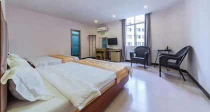 Tingtaoju Hotel