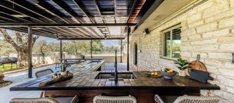 Spacious 90 Acre Ranch, Ideal for Families, Reunions, Events, Sleeps 13