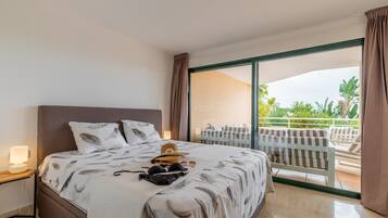 3 chambres, fer et planche à repasser, accès au Wi-Fi (inclus)