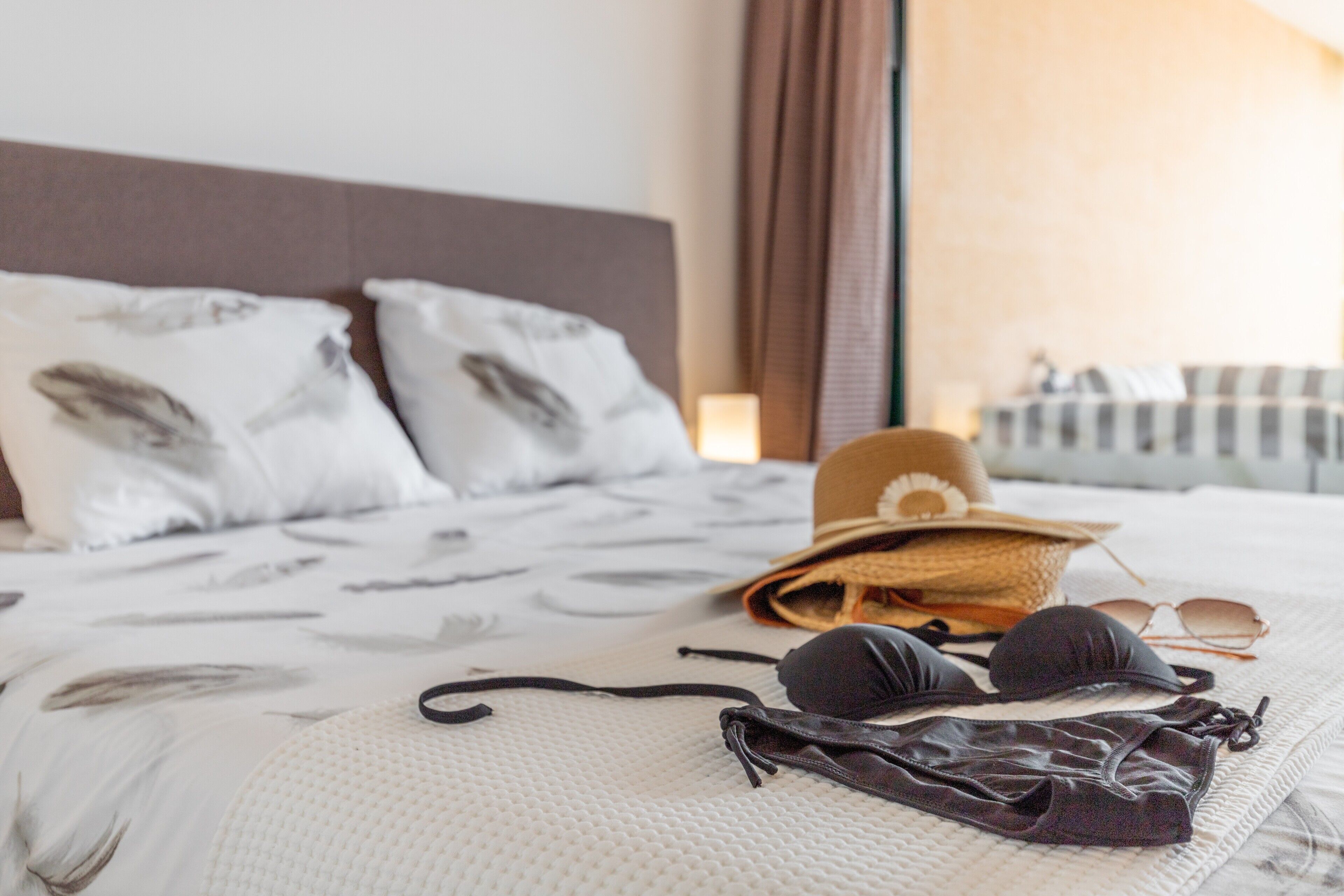 3 室のベッドルーム、アイロン / アイロン台、WiFi (無料)、ベッドシーツ