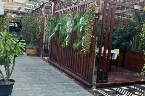 Kaibin Four Seasons Hotel