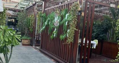 Kaibin Four Seasons Hotel